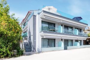 Hotel 4 You Family Sithonia