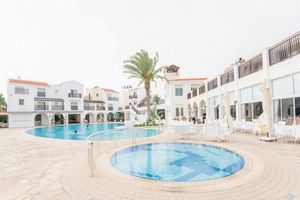 Hotel Akti Beach Village Resort Paphos