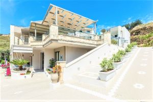 Hotel Amalia Apartments Creta