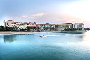 Hotel Al Raha Beach Hotel Abu Dhabi