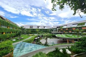 Hotel Aloft Bali Kuta At Beachwalk Kuta