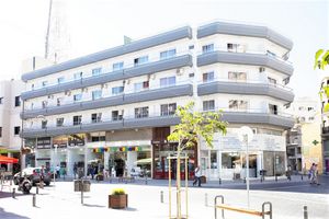 Hotel Blazer Residence Larnaca