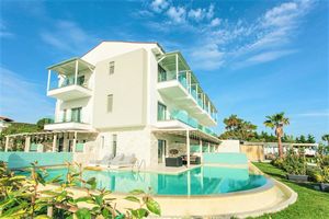 Hotel Blue Carpet Luxury Suites Kassandra