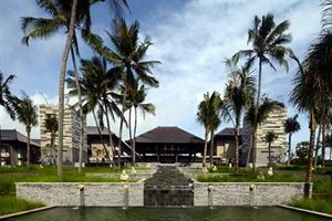 Hotel Courtyard By Marriott Nusa Dua