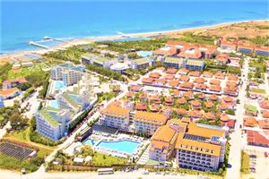 Hotel Side Aluna Side