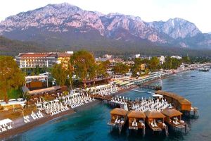 Hotel Doubletree By Hilton Kemer