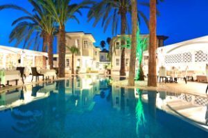 Hotel Elegance East Lara