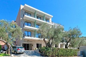 Hotel Eleven Petrovac