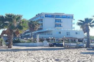 Hotel Eona Beach Resort By Greek Pride Halkidiki