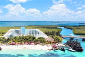 Hotel Grand Oasis Palm Cancun