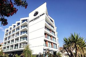 Hotel Luxury Premium Finese Golem