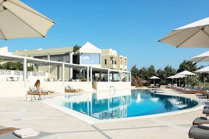 Hotel Majestic Santorini