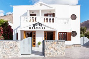 Hotel Mary Bill Santorini