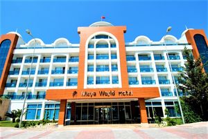 Hotel Maya Golf Side