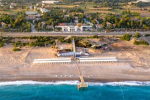 Hotel Master Family Club Side