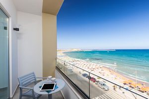 Hotel Meltemi Coast Suites Creta
