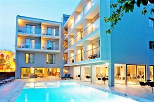 Hotel Oktober Downtown Rhodos