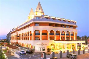 Hotel Orange Palace Side