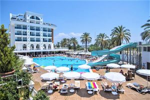 Hotel Palm World Side