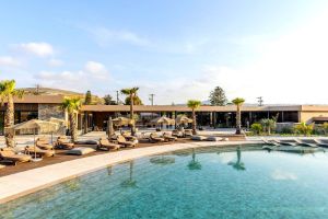 Hotel Pnoe Breathing Life Creta