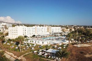 Hotel Queens Bay Paphos