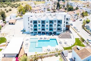 Hotel Quality Lodge, Bw Premium Collection Larnaca