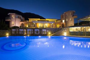 Hotel Red Tower Lefkada
