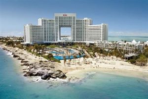 Hotel Riu Palace Peninsula Cancun