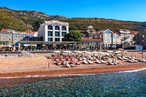 Hotel Riva By Aycon Petrovac