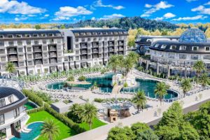 Hotel Royal Atlantis Icon Side