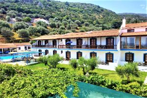 Hotel Sunwaves Apartments Samos