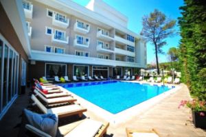 Hotel Sandy Beach Resort Golem