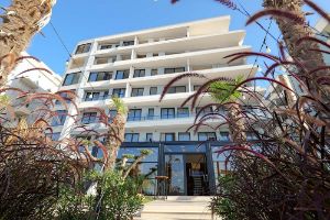 Hotel Sea And Sand Vlore