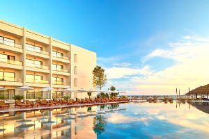 Hotel Sol Tropikal Durres