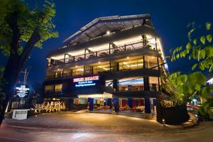Hotel Sulis Beach Hotel & Spa Kuta
