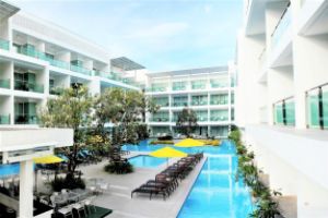 Hotel The Old Phuket – Karon Beach Resort Phuket