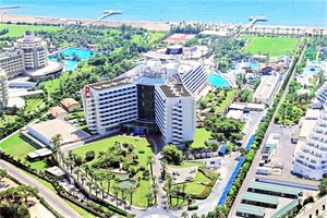 Hotel Titanic Deluxe Antalya