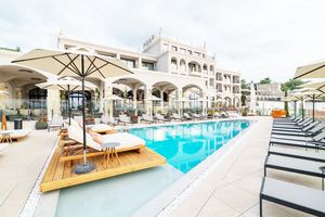 Hotel Villa Chinka Sf Constantin Si Elena