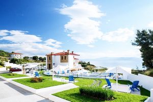 Hotel Villa D`Oro – Luxury Villas & Suites Halkidiki