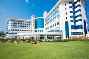 Hotel Water Side Resort And Spa Side