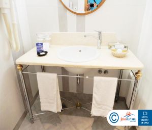 Poze AEGEAN MELATHRON 8