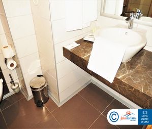 Poze ANNABELLA DIAMOND 8