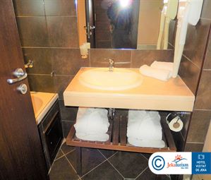 Poze ASTERA BULGARIA