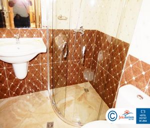 Poze AVENUE DELUXE 12