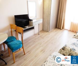 Poze AVENUE DELUXE 6