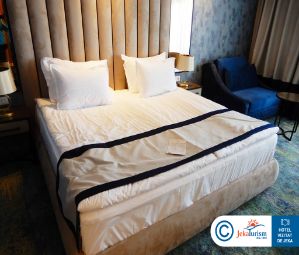 Poze Admiral Bulgaria