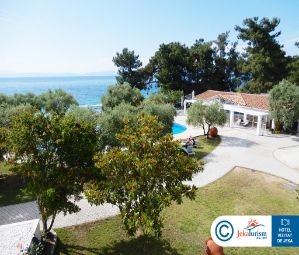 Poze Akti Belvedere Color   Essence 8