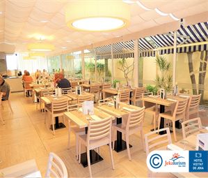 Poze BEST WESTERN LES PALMERES 7