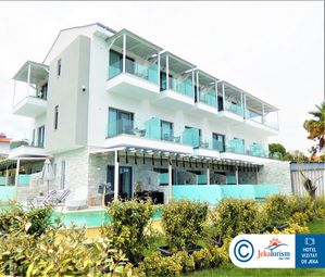 Poze BLUE CARPET LUXURY SUITES KASSANDRA