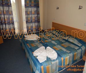 Poze BLUE SKY BULGARIA